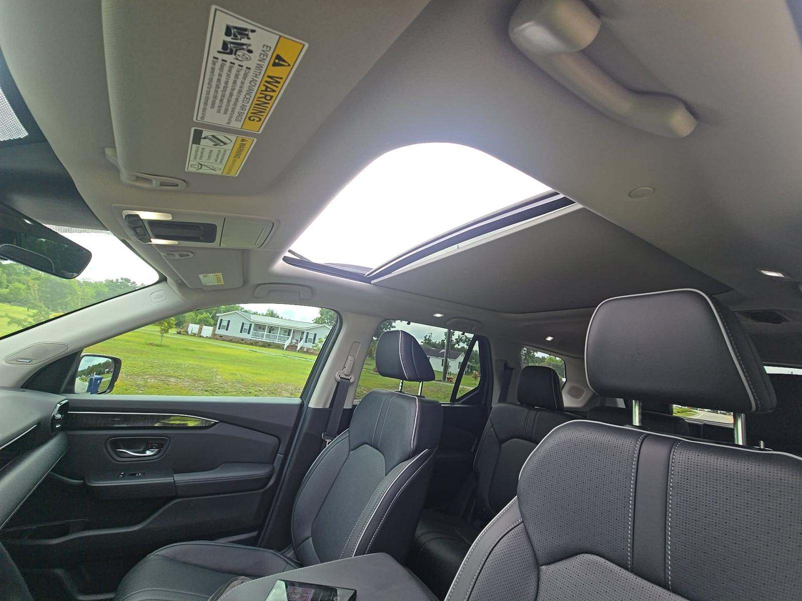 2025 Honda Pilot Elite AWD