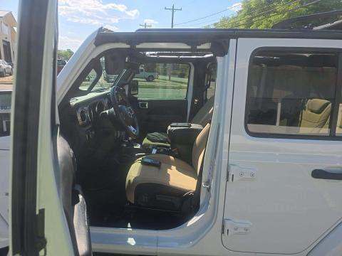 JEEP UNLIMITED SAHARA - 2