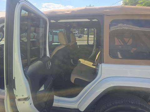 JEEP UNLIMITED SAHARA - 9