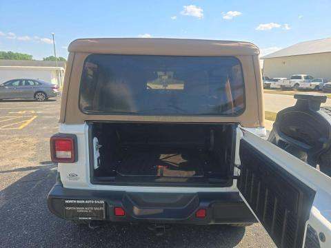 JEEP UNLIMITED SAHARA - 10