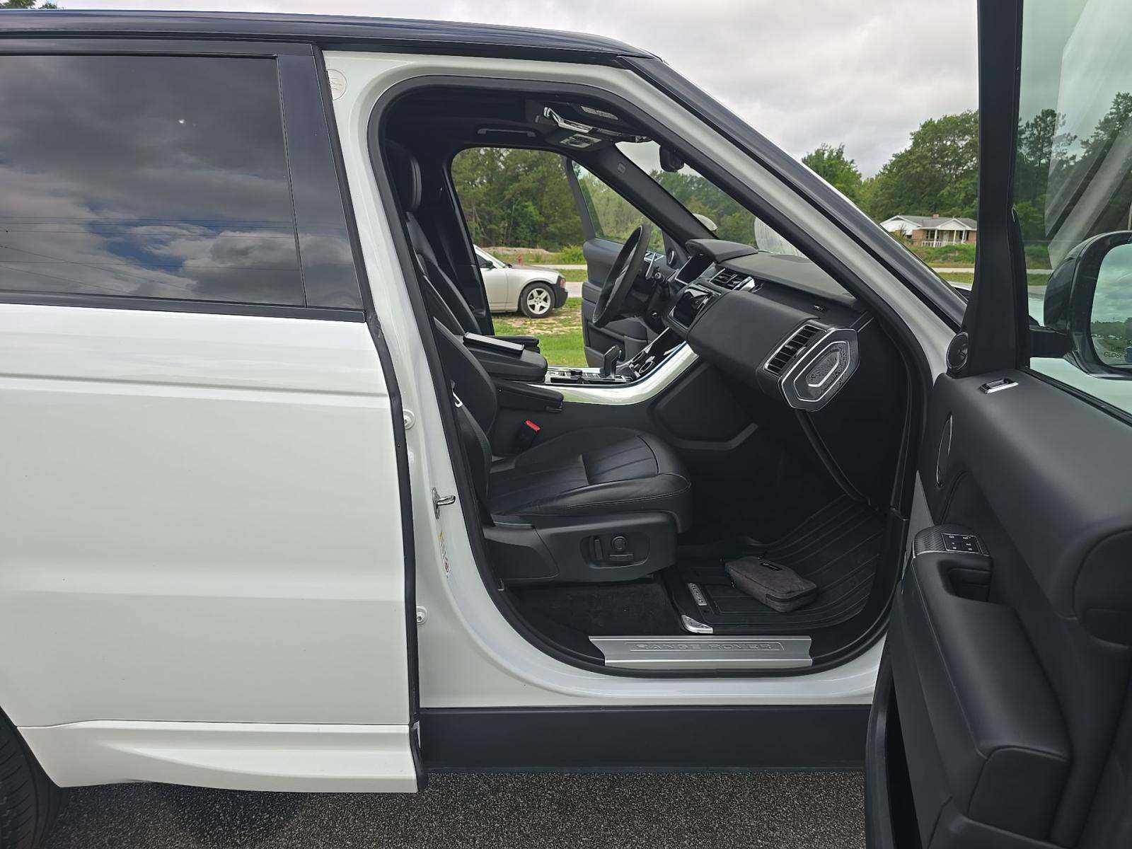 2020 Land Rover Range Rover Sport HST AWD