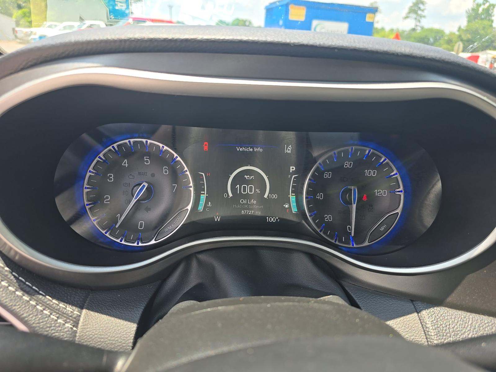 2024 Chrysler Pacifica Touring L FWD