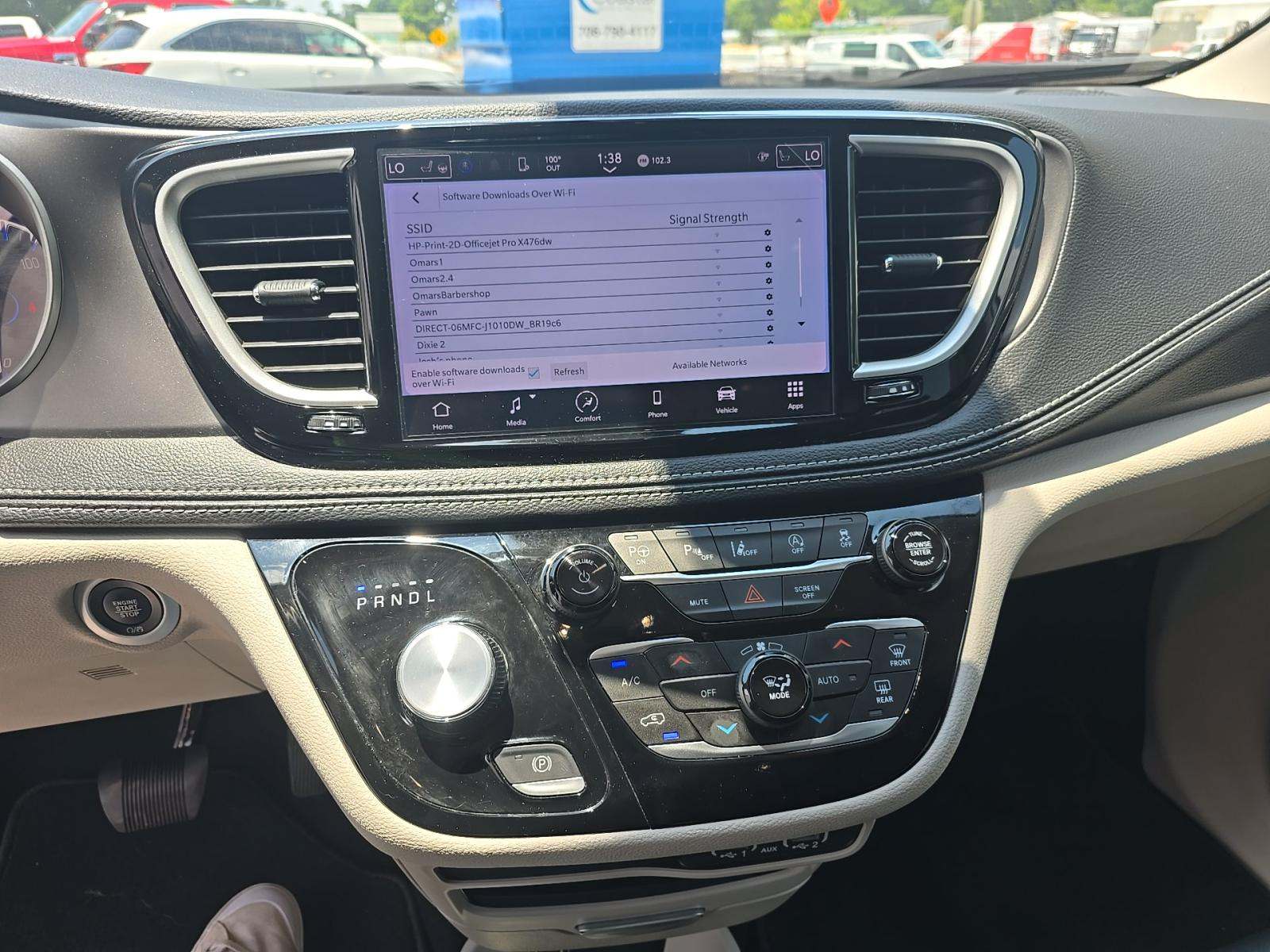 2024 Chrysler Pacifica Touring L FWD