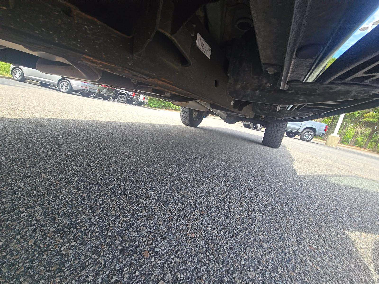 CHEVROLET SILVERADO - 3