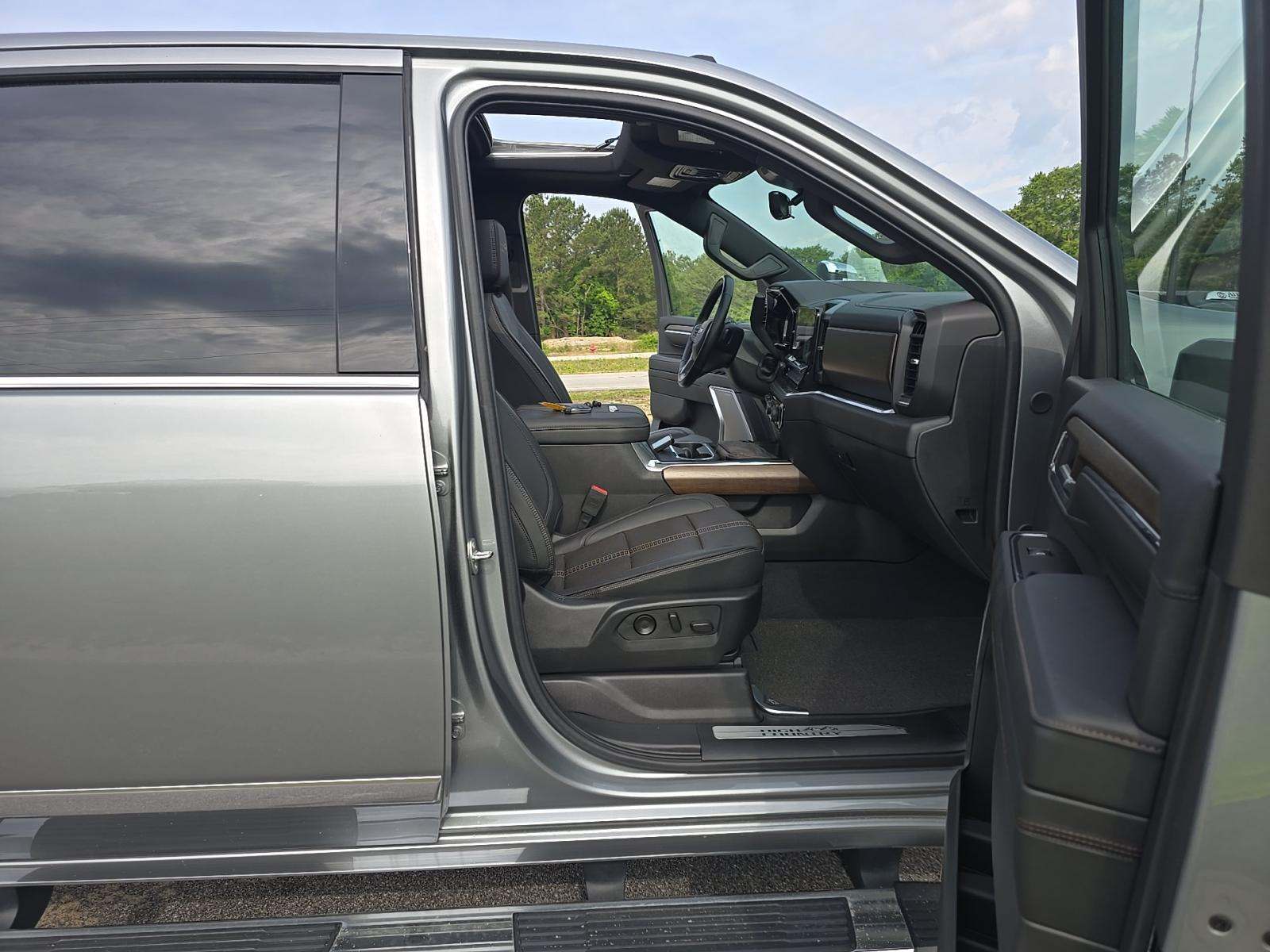 2024 Chevrolet Silverado 2500HD High Country AWD