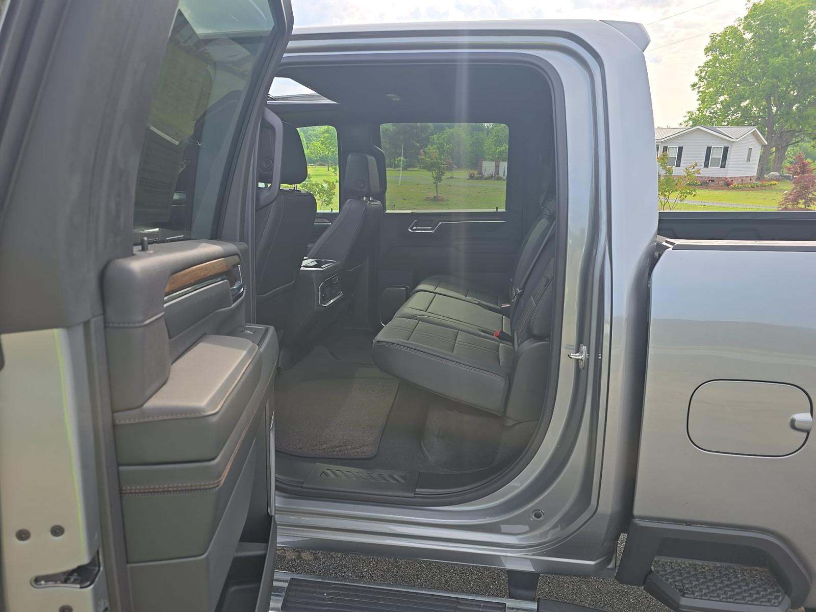 2024 Chevrolet Silverado 2500HD High Country AWD