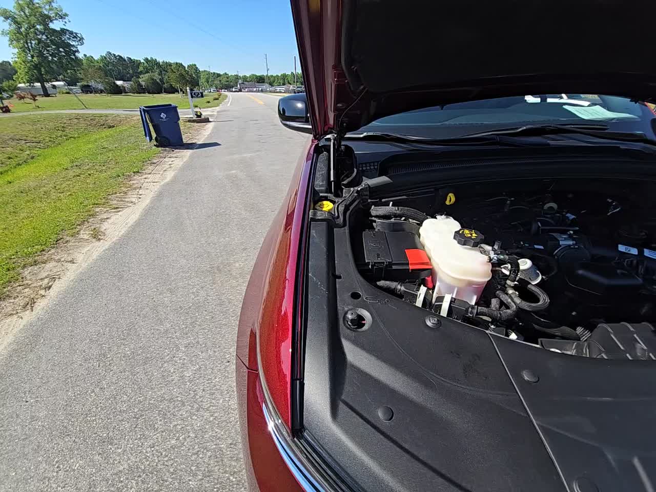 2024 Jeep Grand Cherokee Laredo RWD