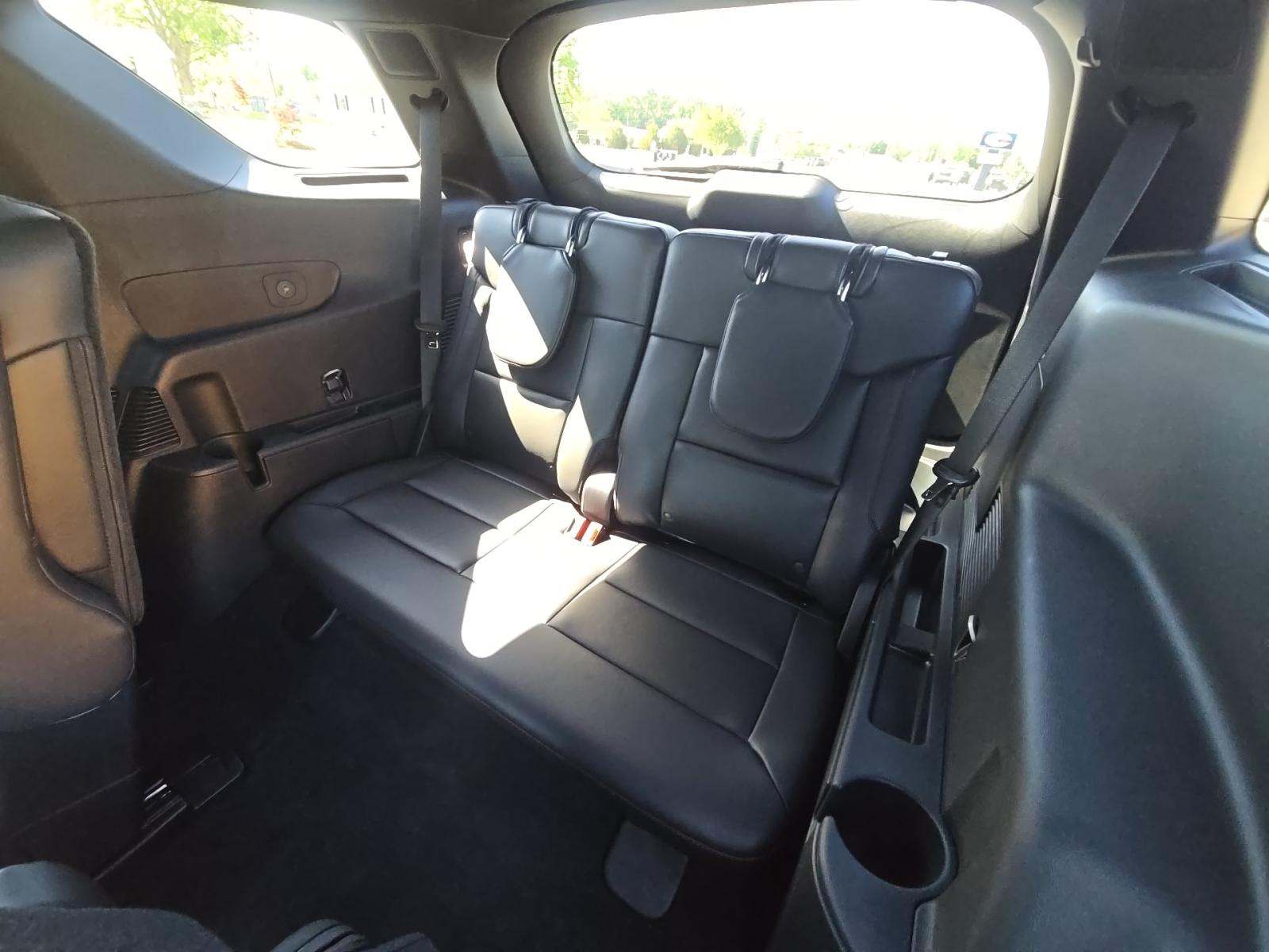 FORD EXPLORER - 10