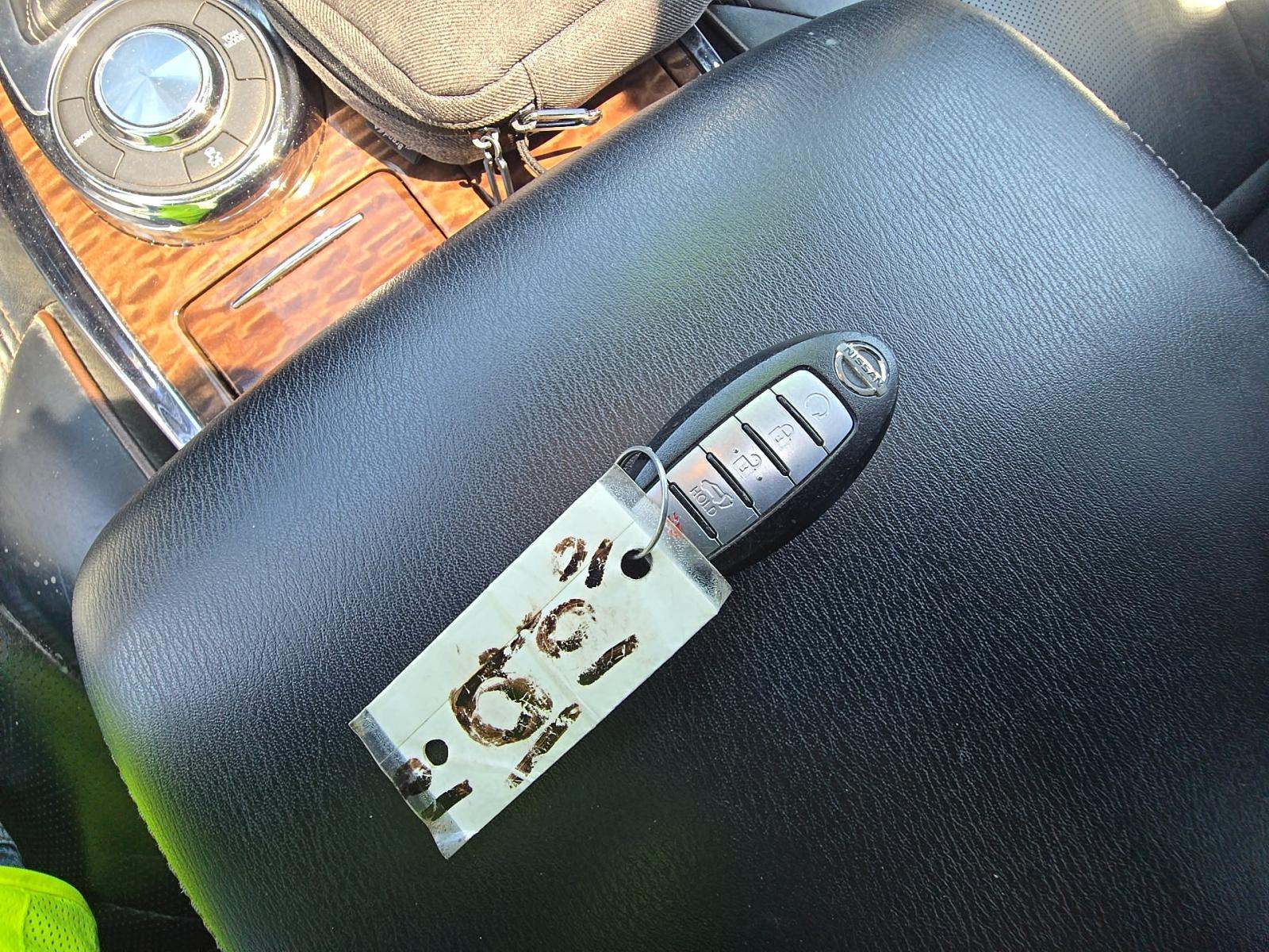 NISSAN ARMADA - 4