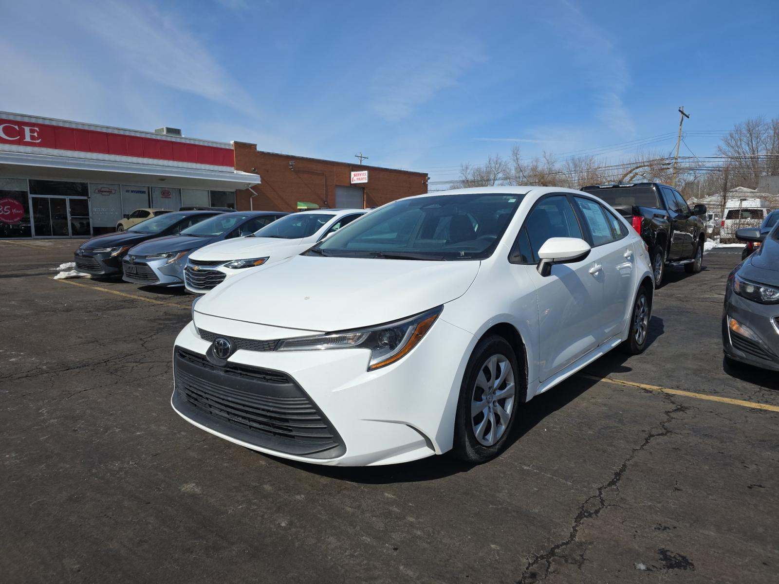 2024 Toyota Corolla LE FWD