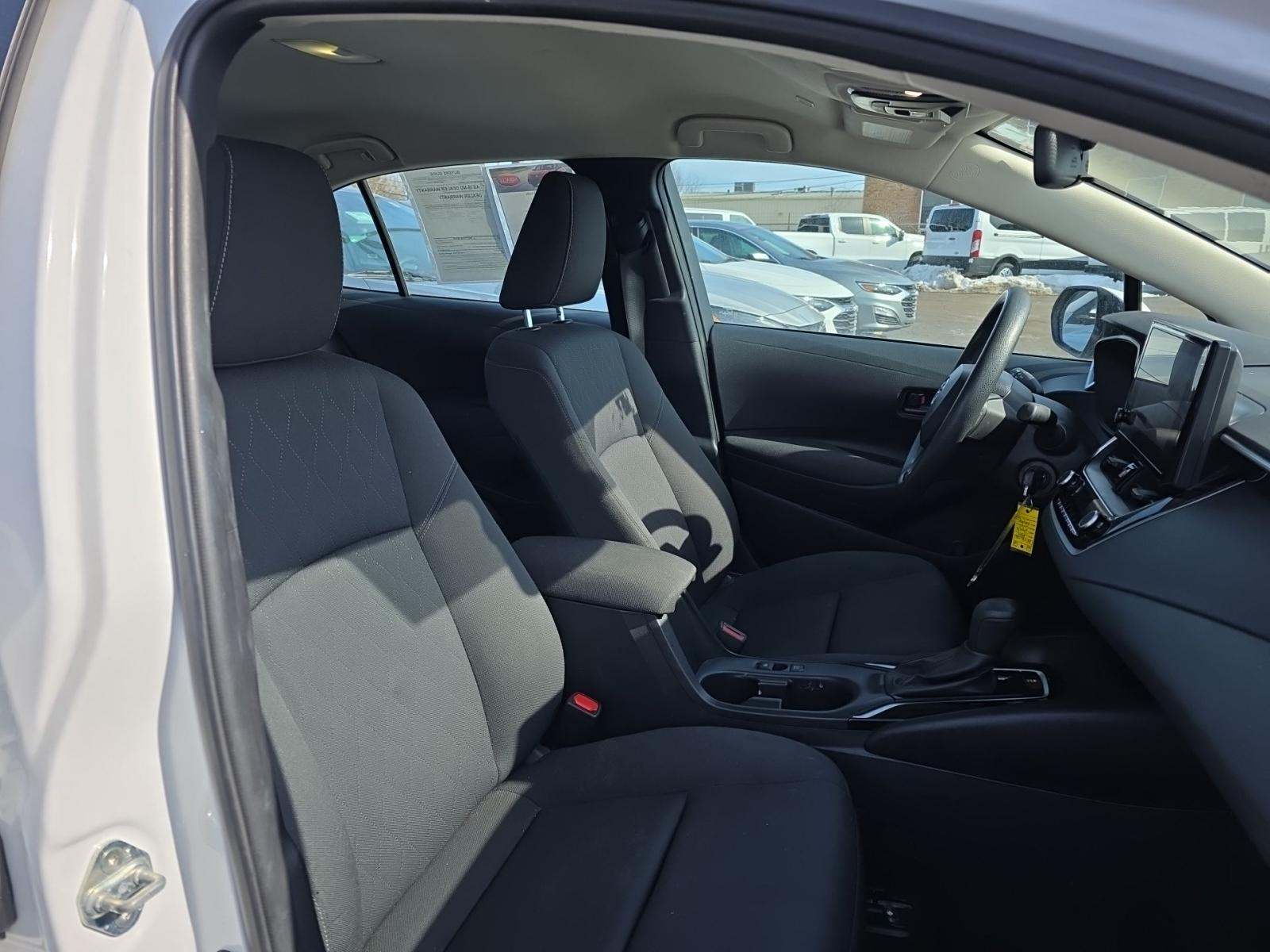 2024 Toyota Corolla LE FWD