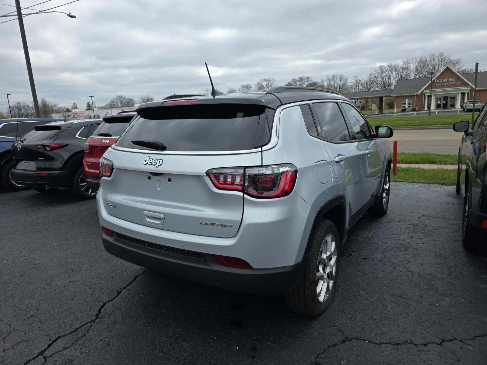 2025 Jeep Compass Limited AWD