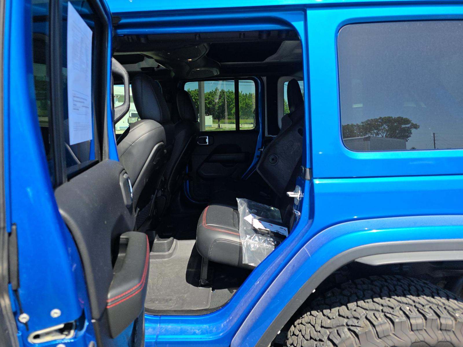 2024 Jeep Wrangler Rubicon X AWD