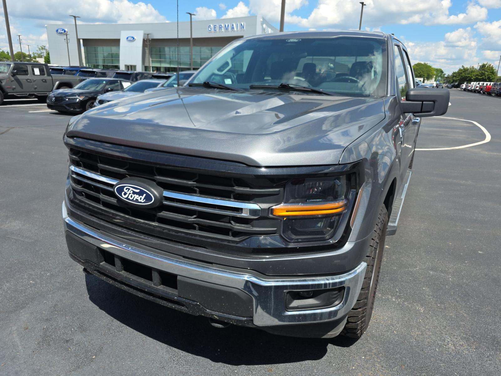 2025 Ford F-150 XLT AWD