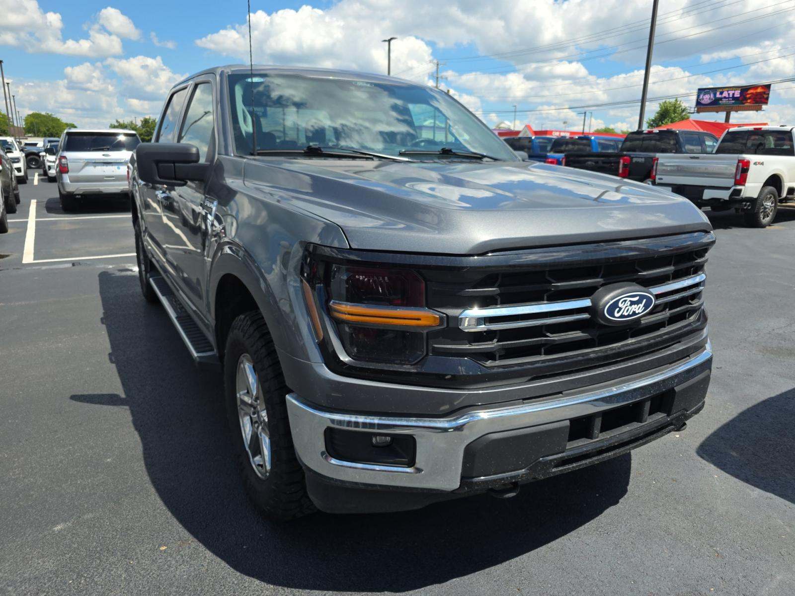 2025 Ford F-150 XLT AWD