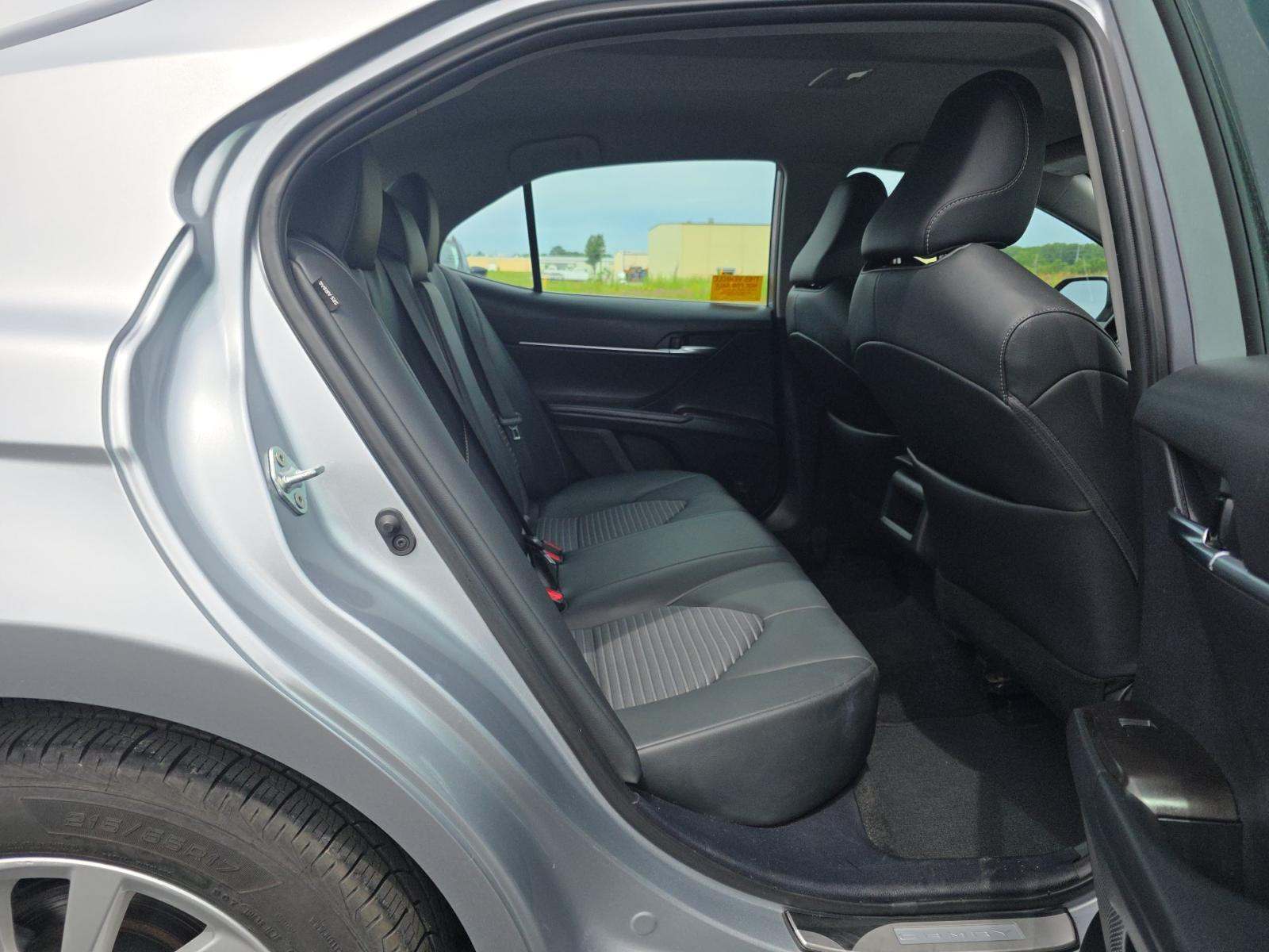 2024 Toyota Camry SE FWD