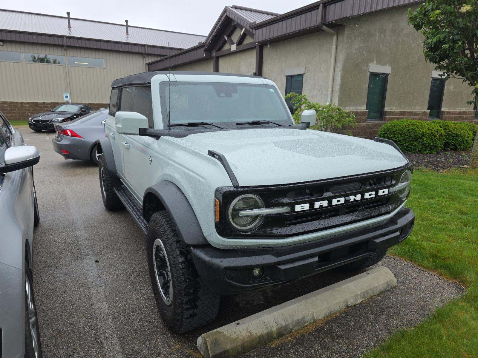 FORD BRONCO - 4