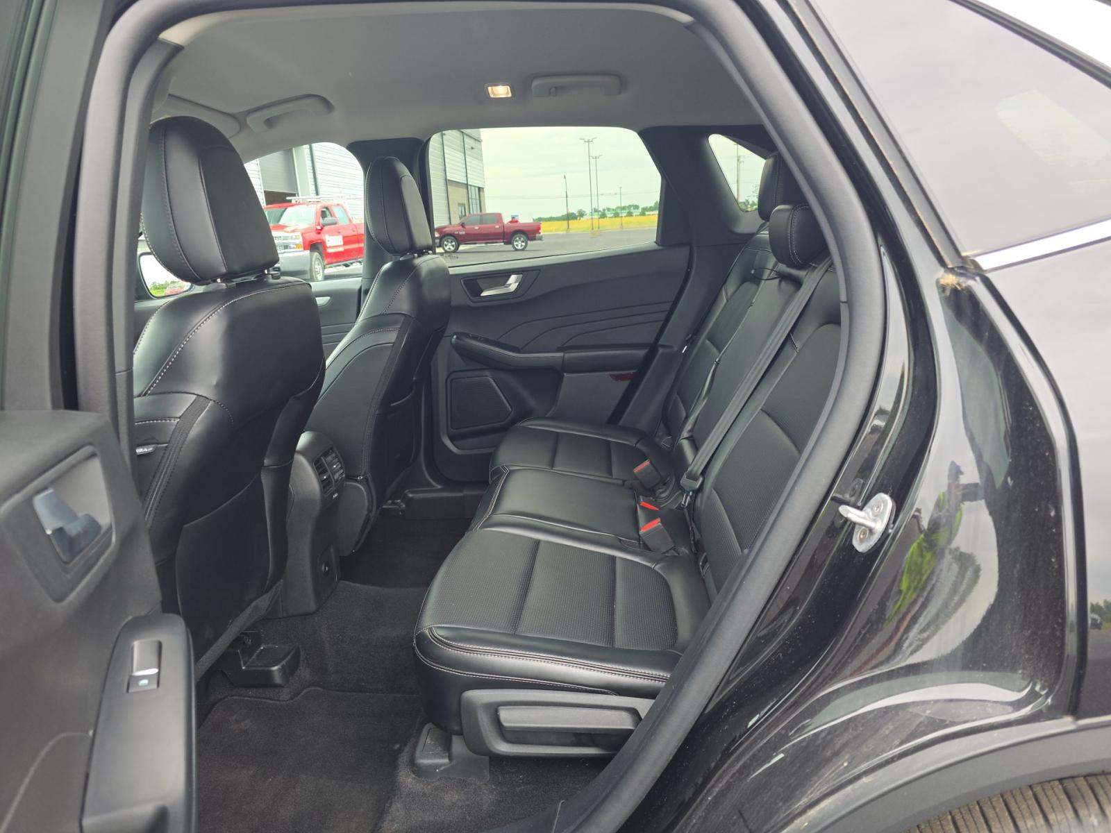 2025 Ford Escape Platinum AWD