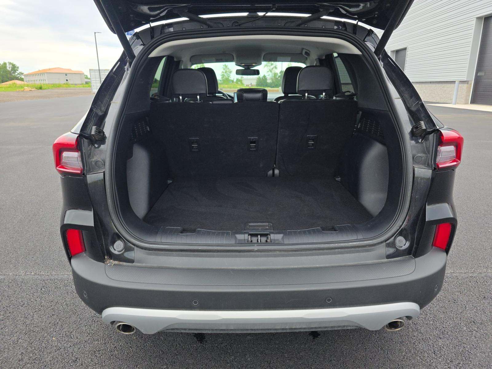 2025 Ford Escape Platinum AWD