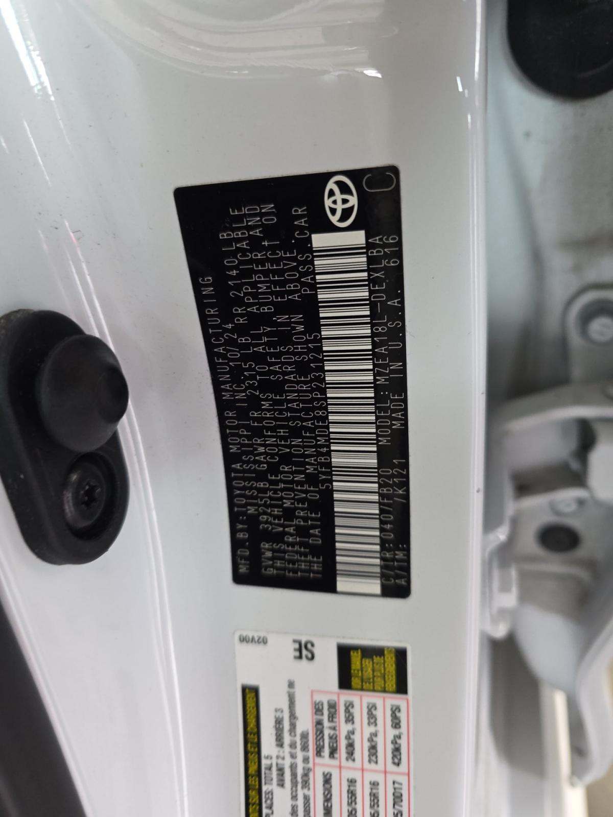 2025 Toyota Corolla LE FWD