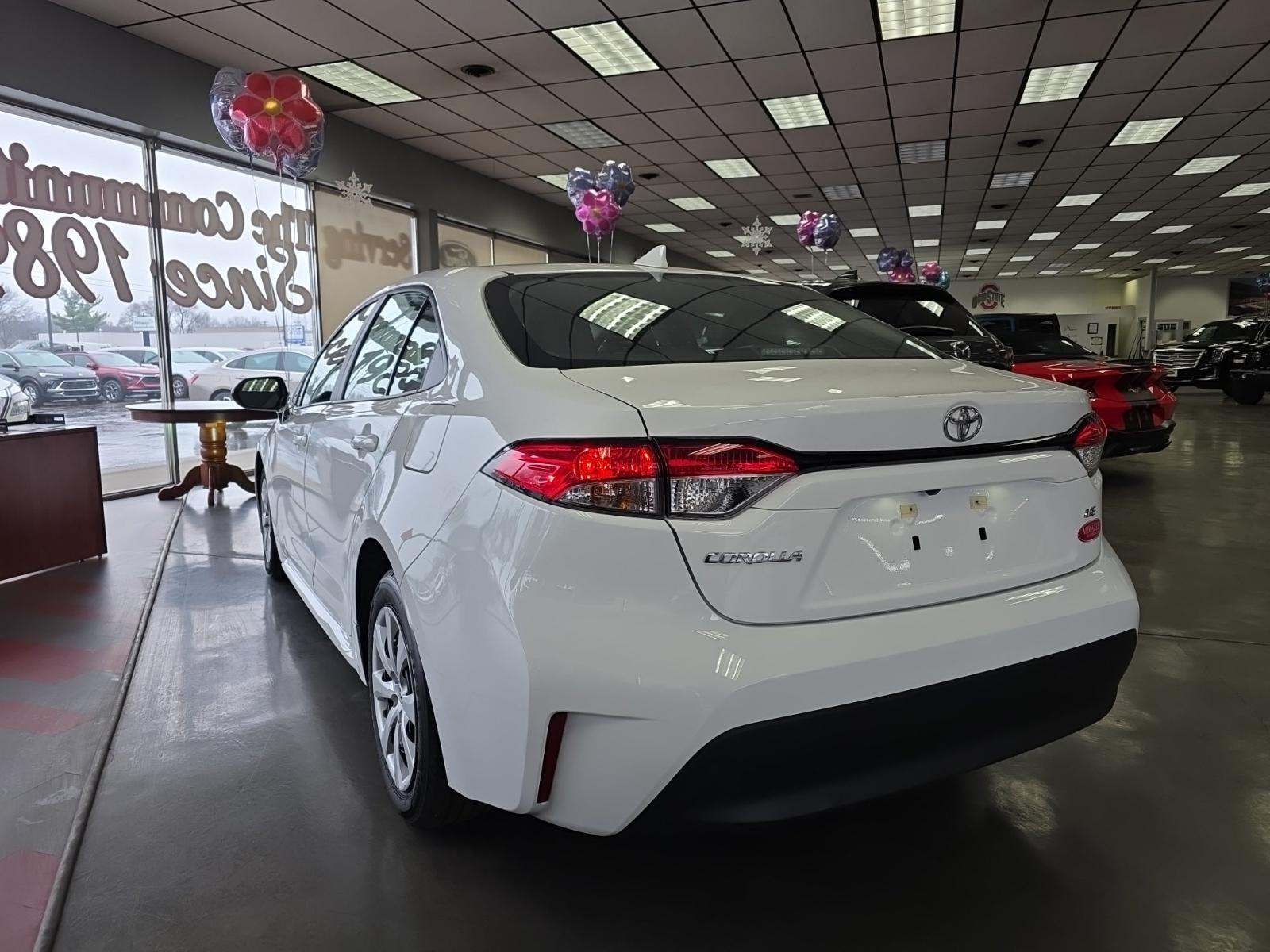 2025 Toyota Corolla LE FWD