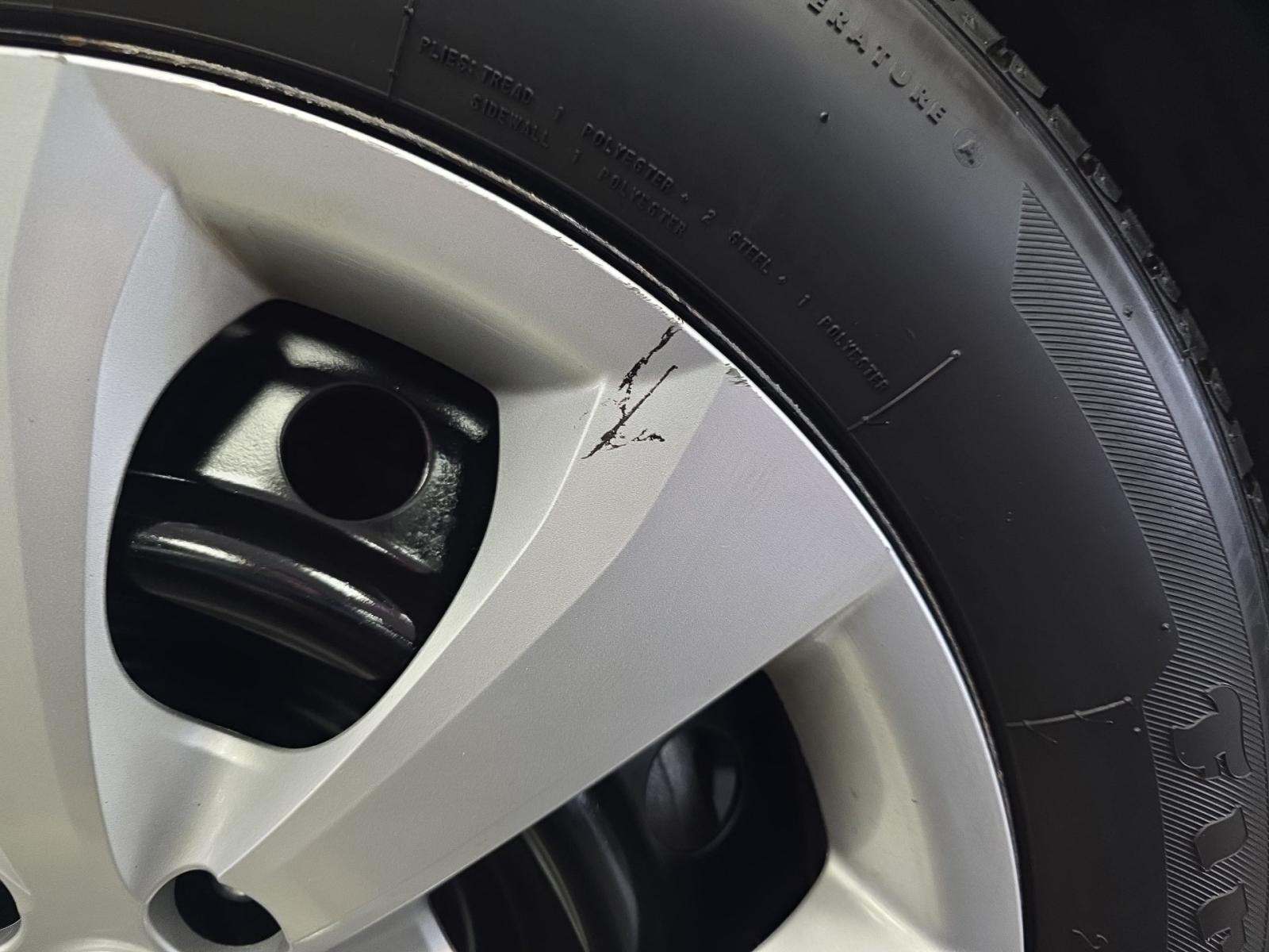 2025 Toyota Corolla LE FWD