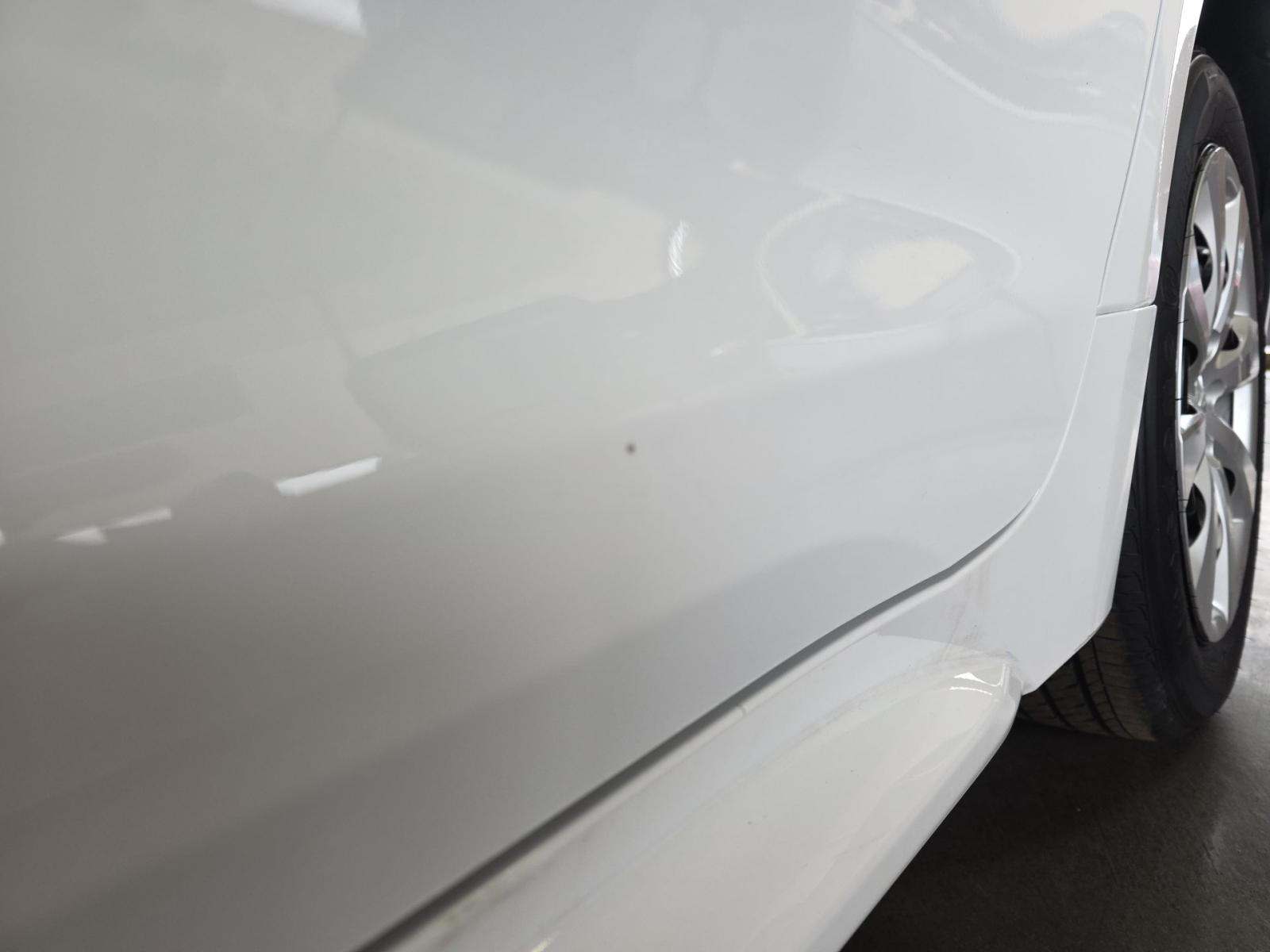 2025 Toyota Corolla LE FWD