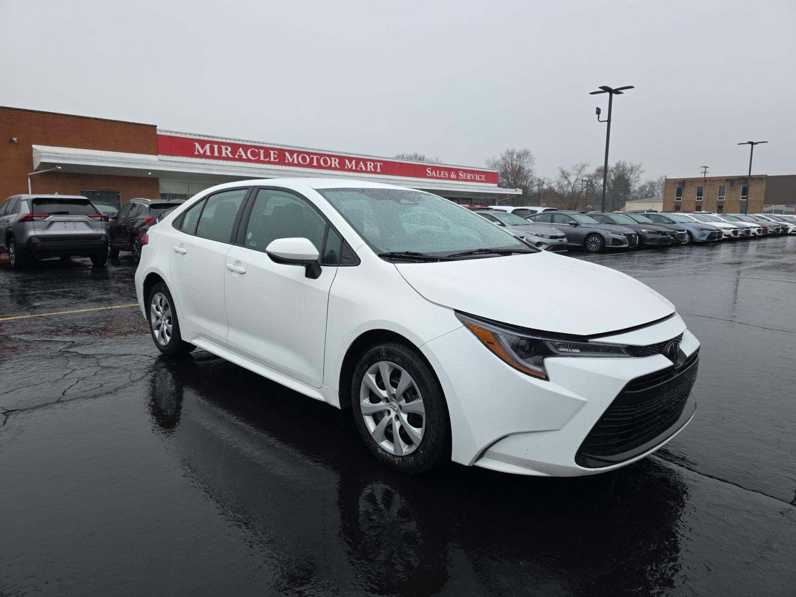 2024 Toyota Corolla LE FWD