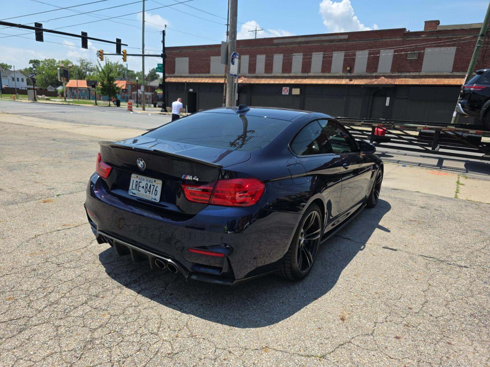 2016 BMW M4 Base RWD