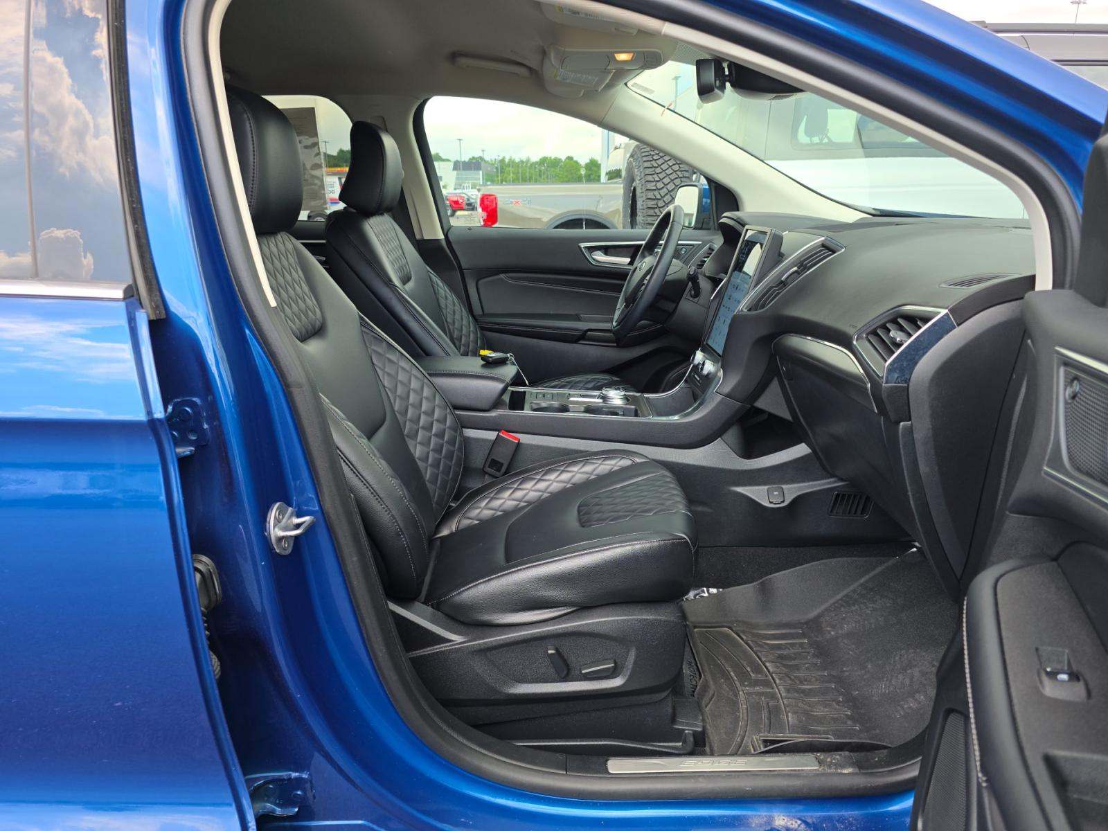 2024 Ford Edge Titanium AWD