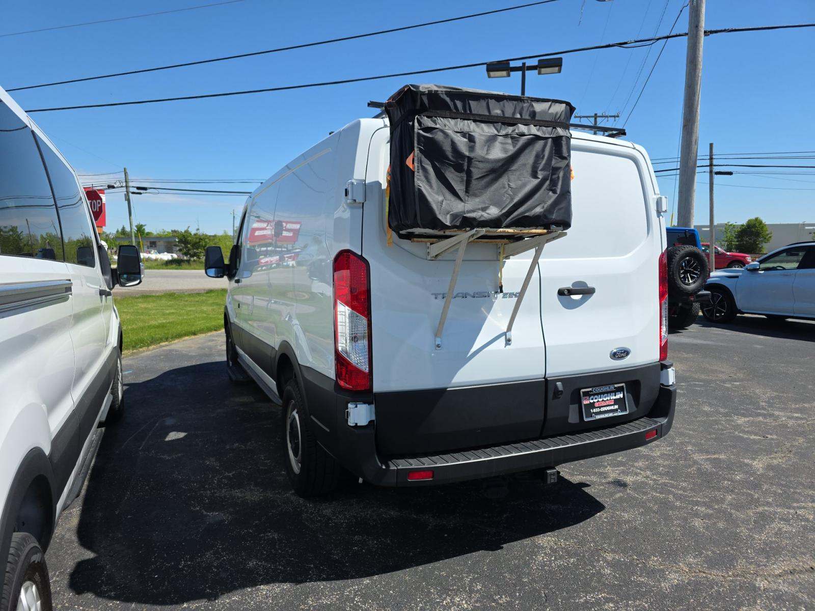 FORD TRANSIT 250 - 2