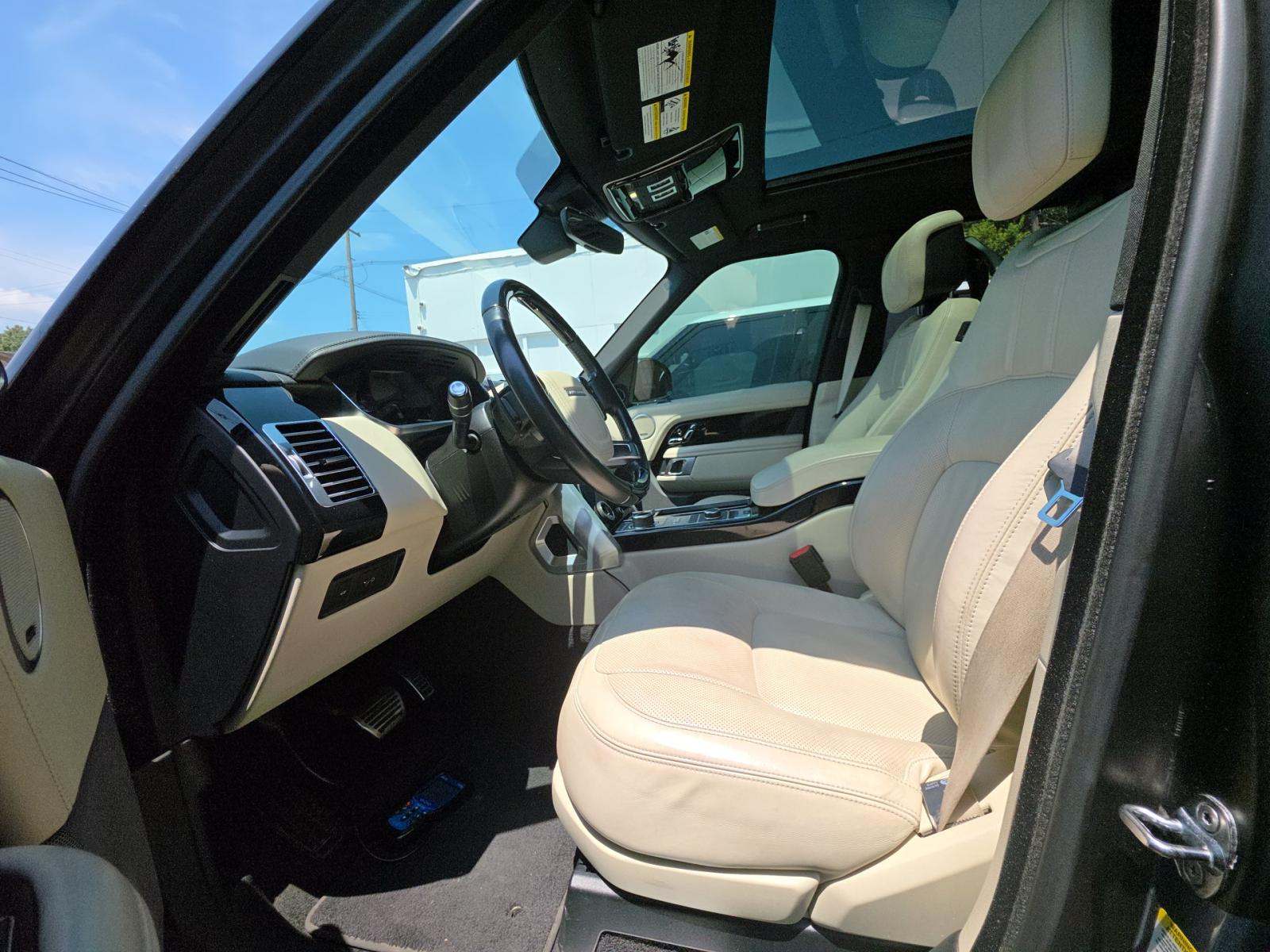 2021 Land Rover Range Rover P525 Westminster AWD