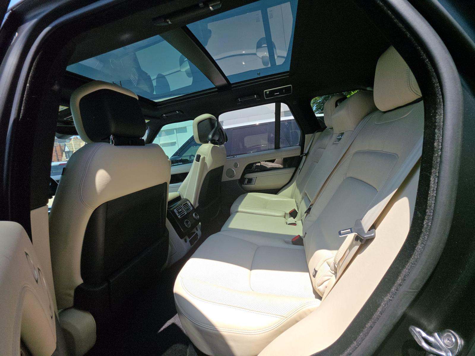 2021 Land Rover Range Rover P525 Westminster AWD