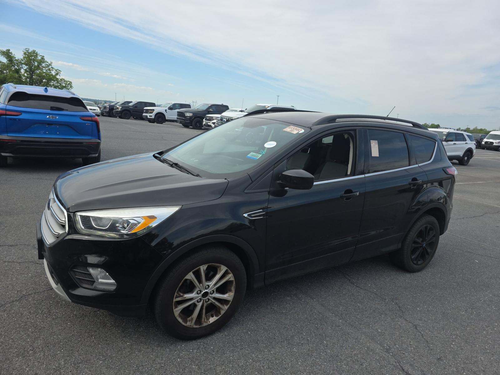 FORD ESCAPE - 1