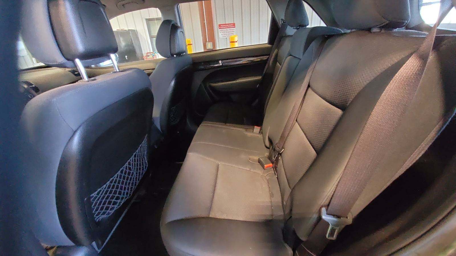 2012 Kia Sorento LX FWD