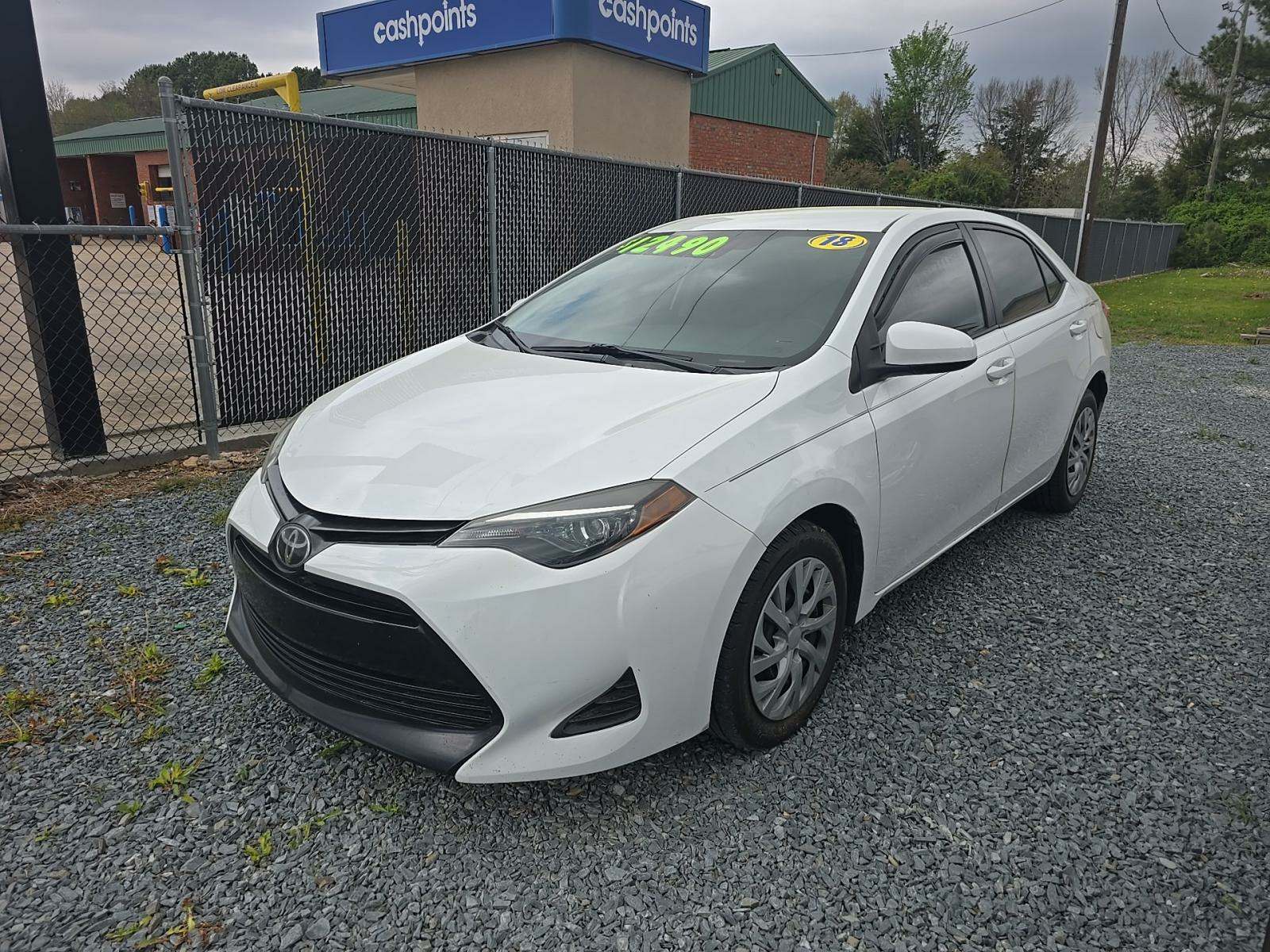 2018 Toyota Corolla LE FWD