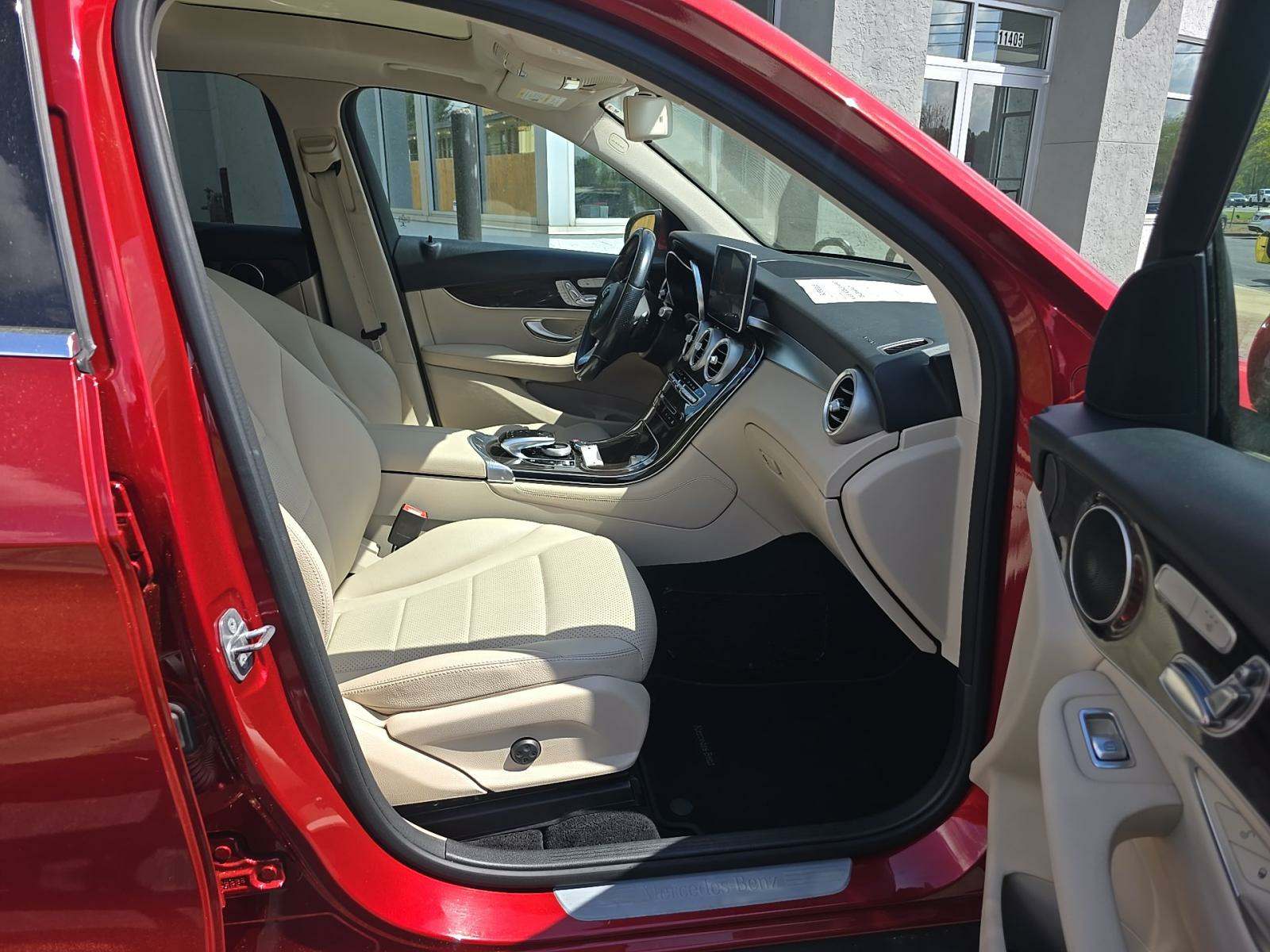 2016 Mercedes-Benz GLC GLC 300 AWD