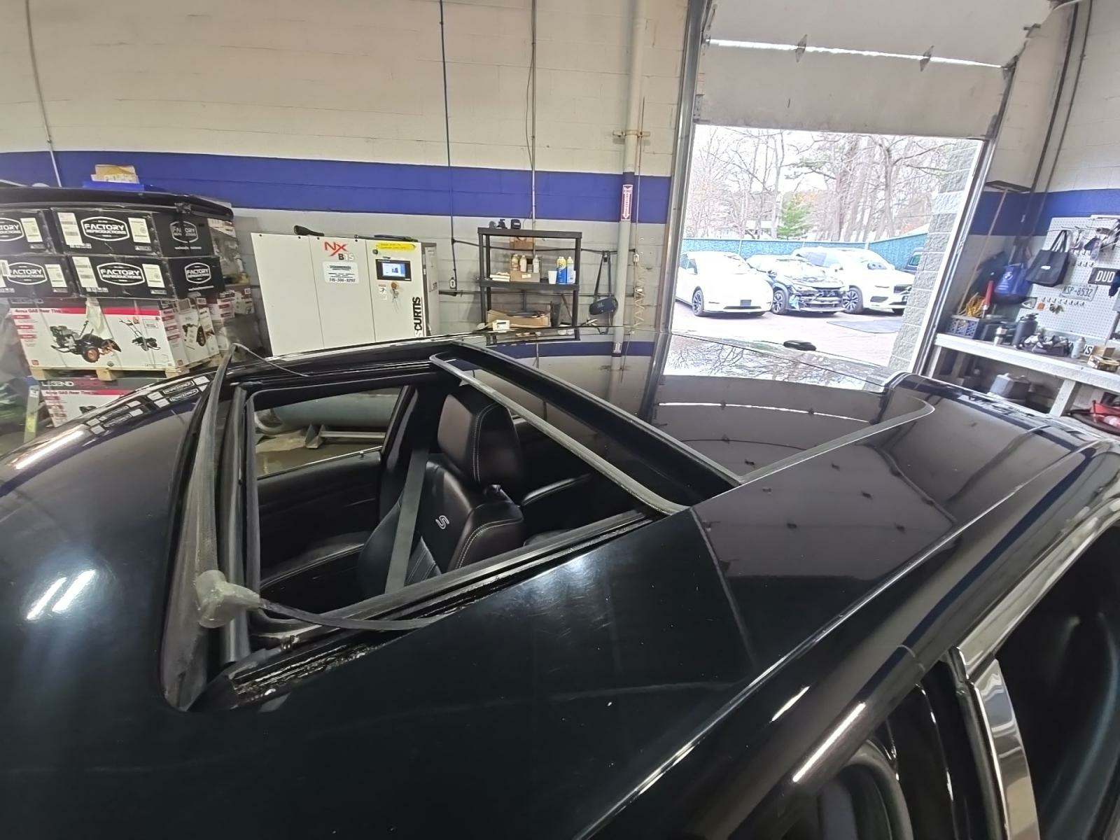 2013 Chrysler 300 S RWD