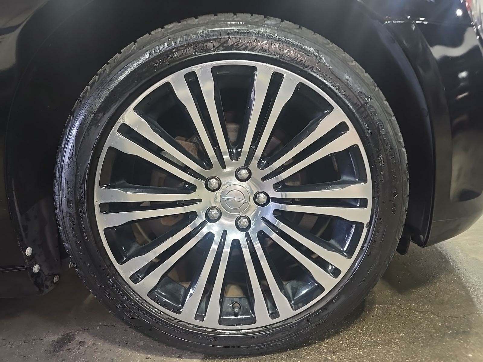 2013 Chrysler 300 S RWD