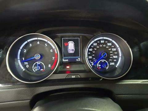 2017 Volkswagen Golf R 2.0T AWD