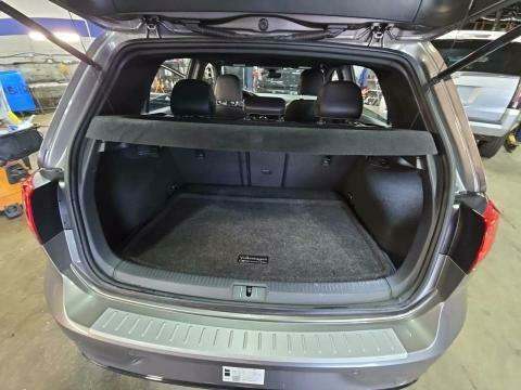 2017 Volkswagen Golf R 2.0T AWD