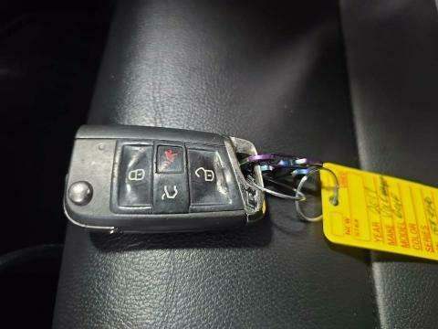 2017 Volkswagen Golf R 2.0T AWD