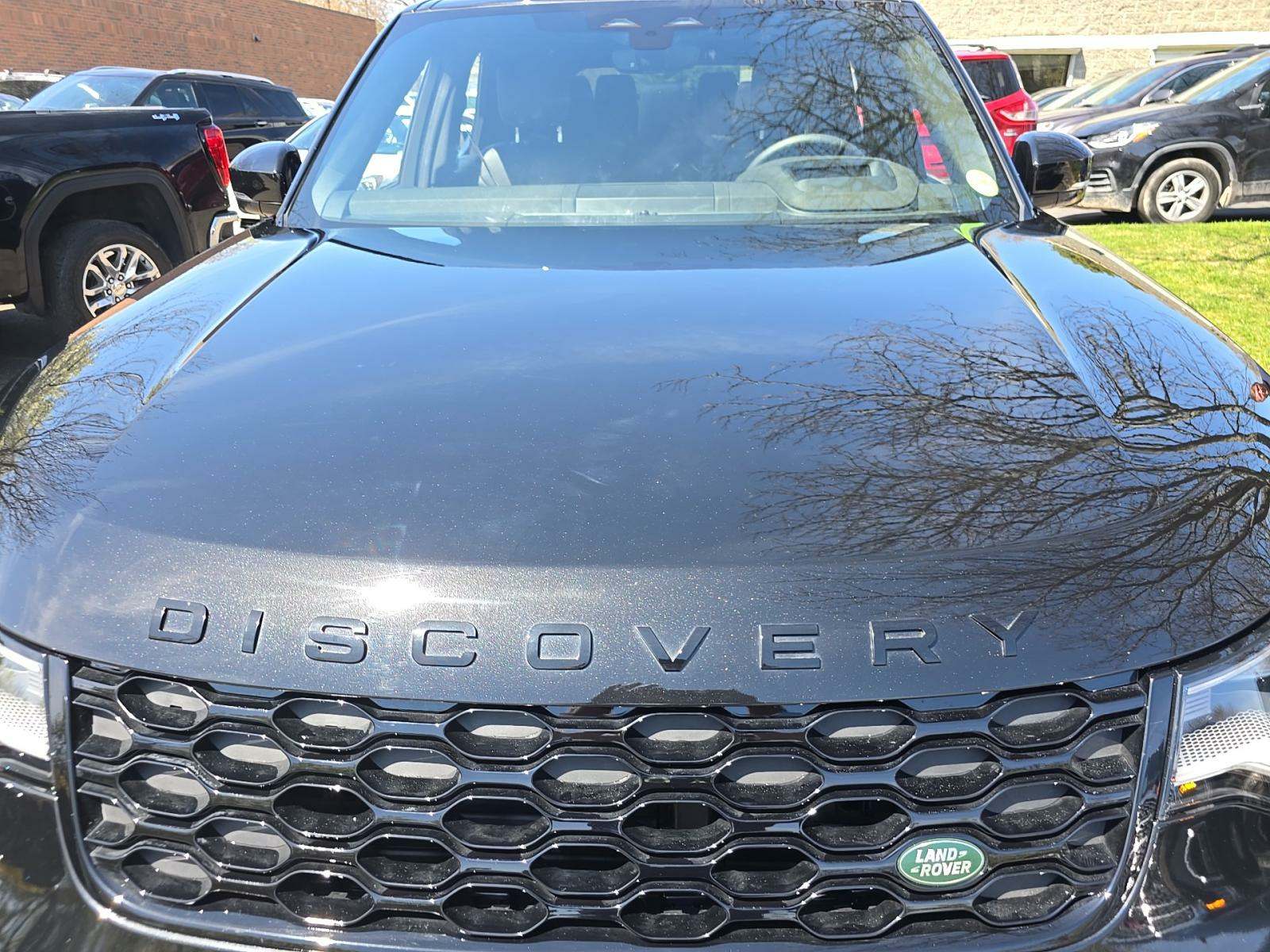 2024 Land Rover Discovery Dynamic SE AWD