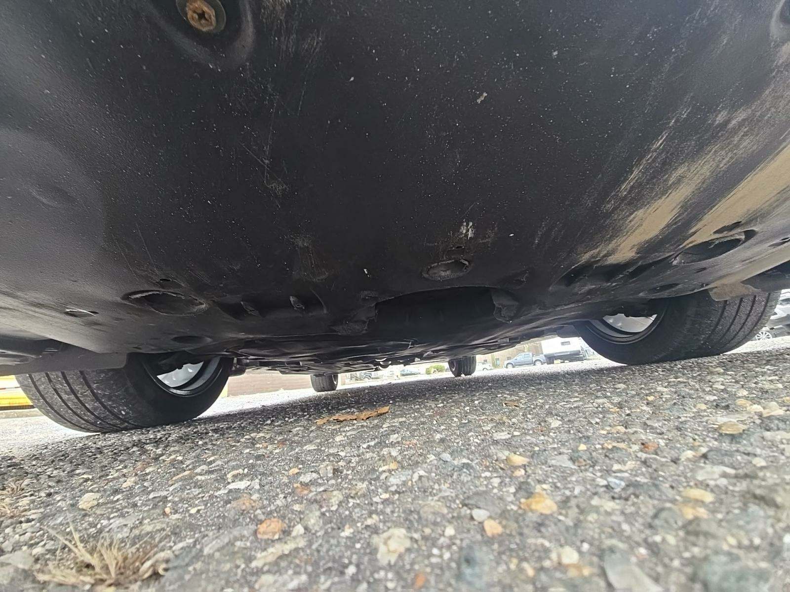 2020 Toyota Camry SE AWD