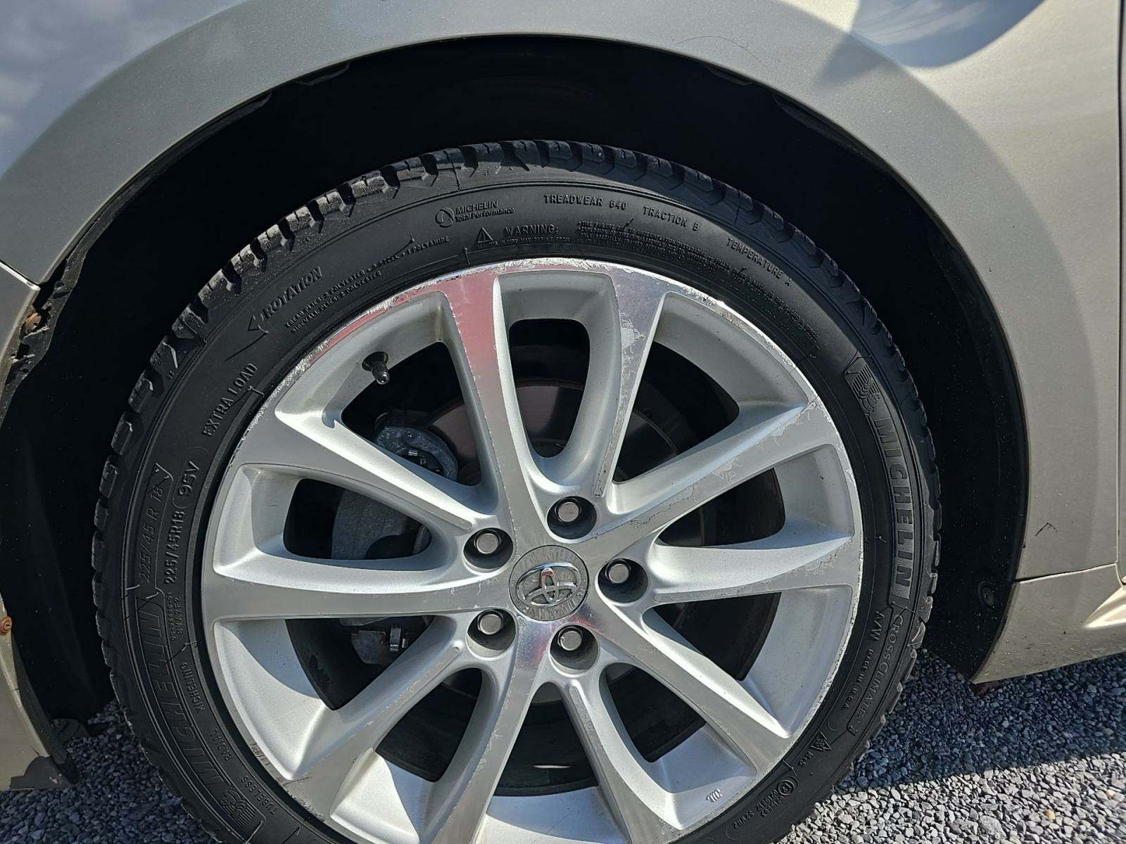 2013 Toyota Avalon XLE Touring FWD