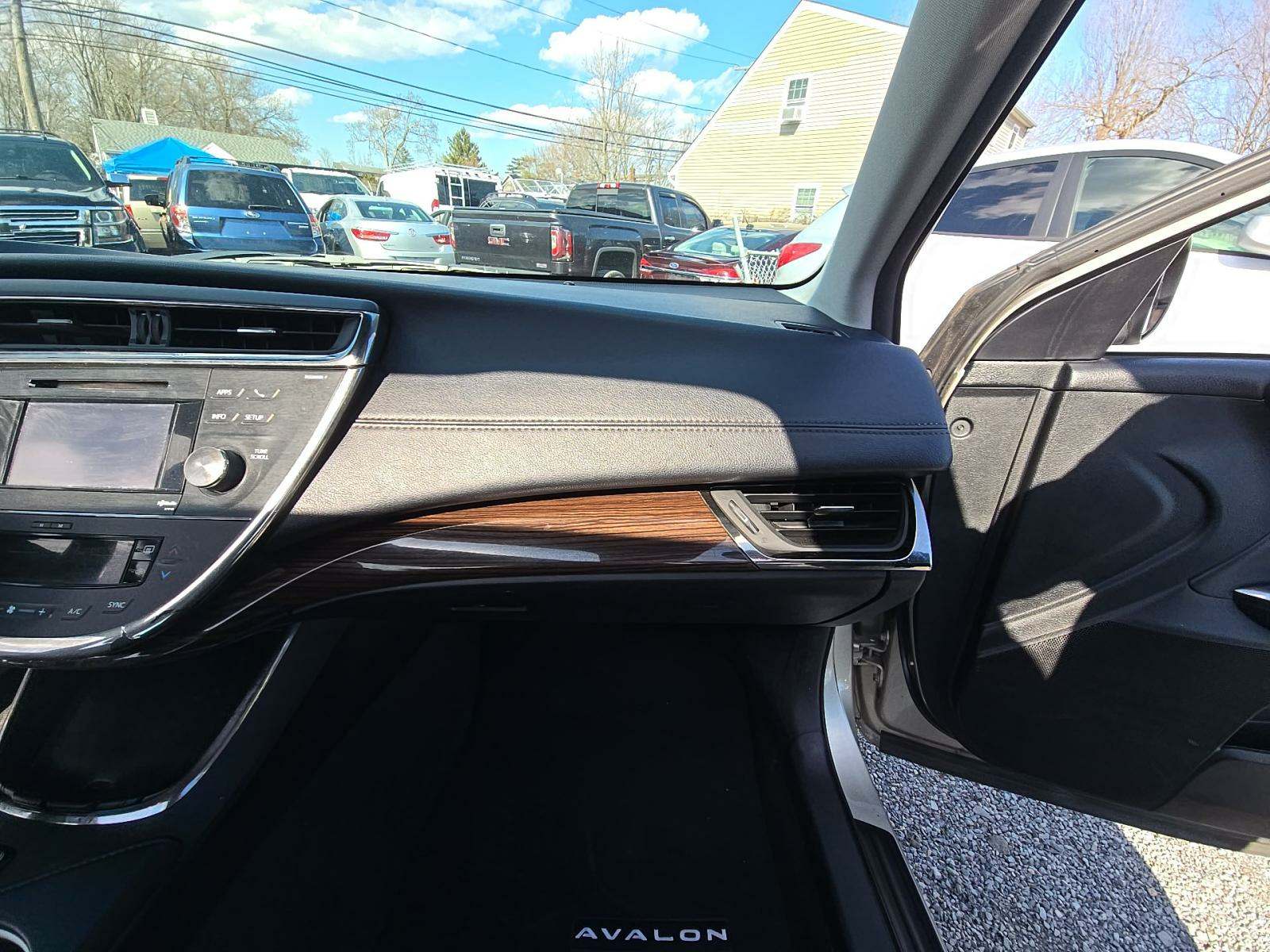 2013 Toyota Avalon XLE Touring FWD