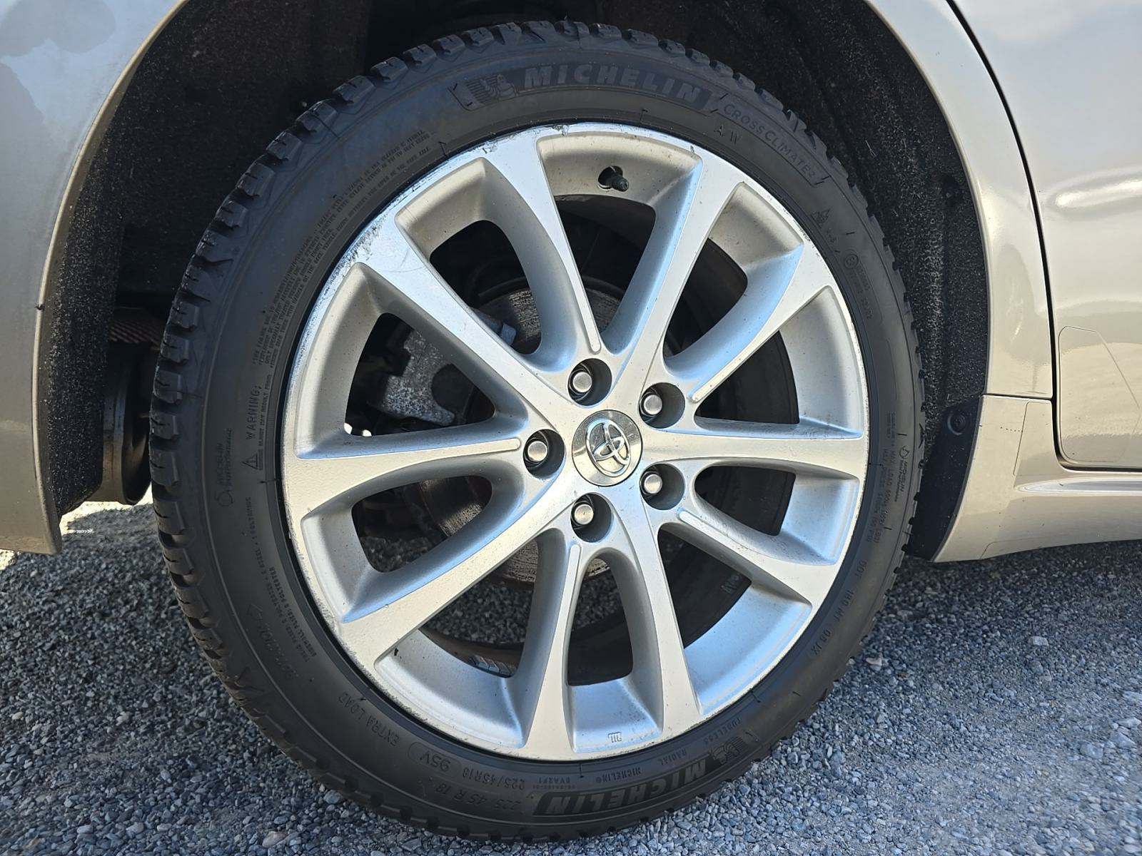 2013 Toyota Avalon XLE Touring FWD