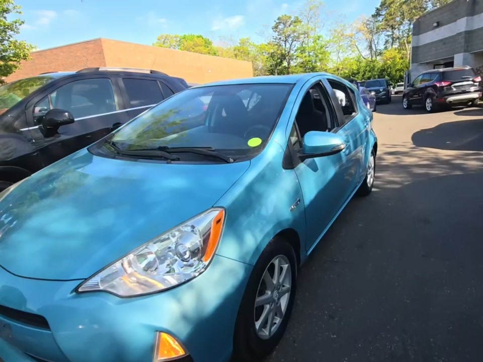 2012 Toyota Prius c Three FWD