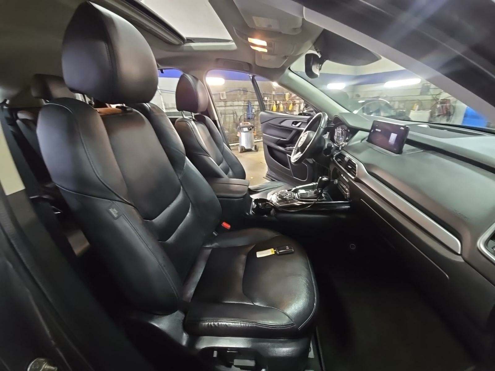 2021 MAZDA CX-9 Touring FWD