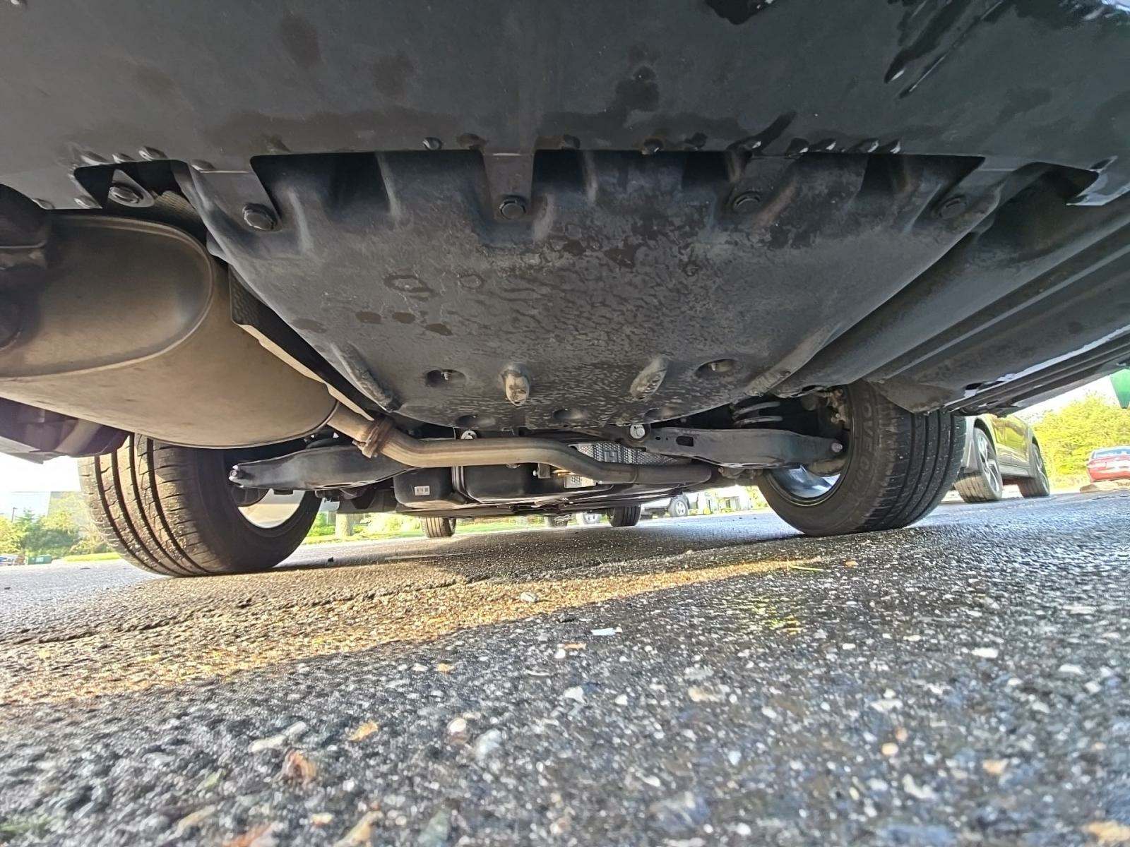 2019 Toyota Avalon Hybrid XLE FWD